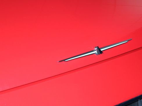 Used 2005 Ford Thunderbird RWD image 22