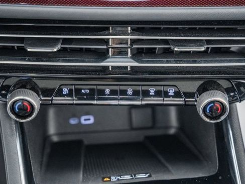 Used 2024 Chevrolet Traverse Z71 w/ Enhanced Driving Package image 25