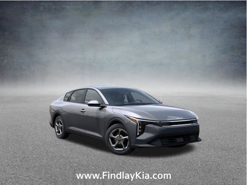 New 2026 Kia K4 FWD image 10