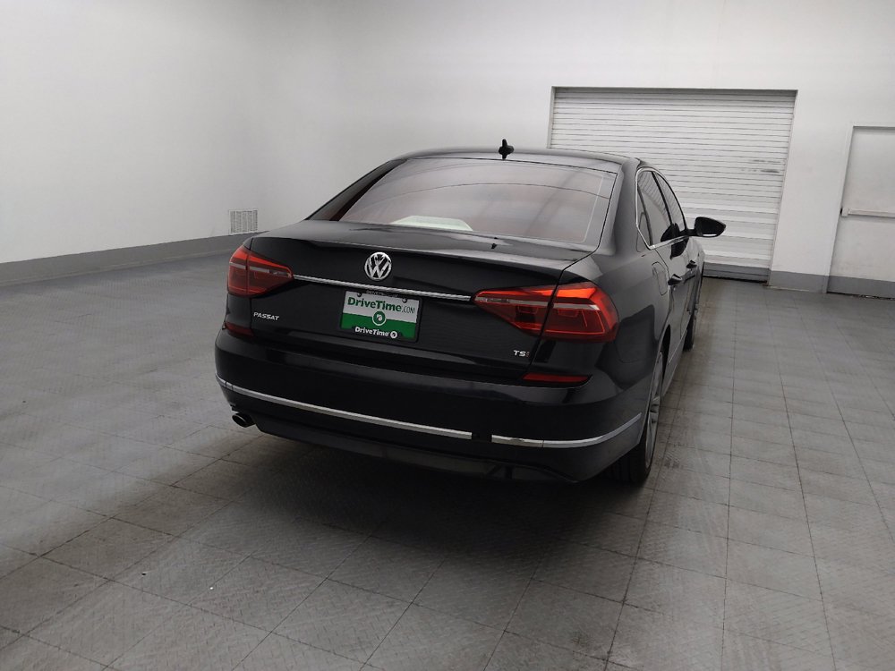 Used 2017 Volkswagen Passat 1.8T R-Line FWD image 7