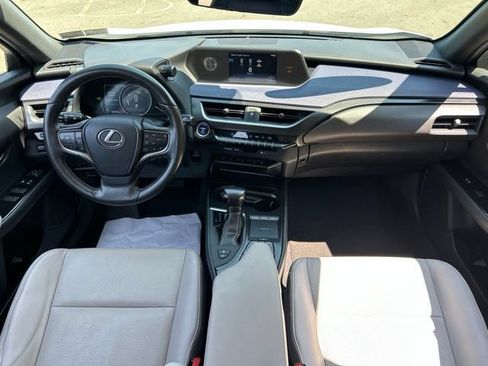 Used 2020 Lexus UX 250h w/ Premium Package AWD/4WD image 50