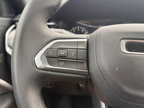 Certified 2024 Jeep Compass Latitude image 22