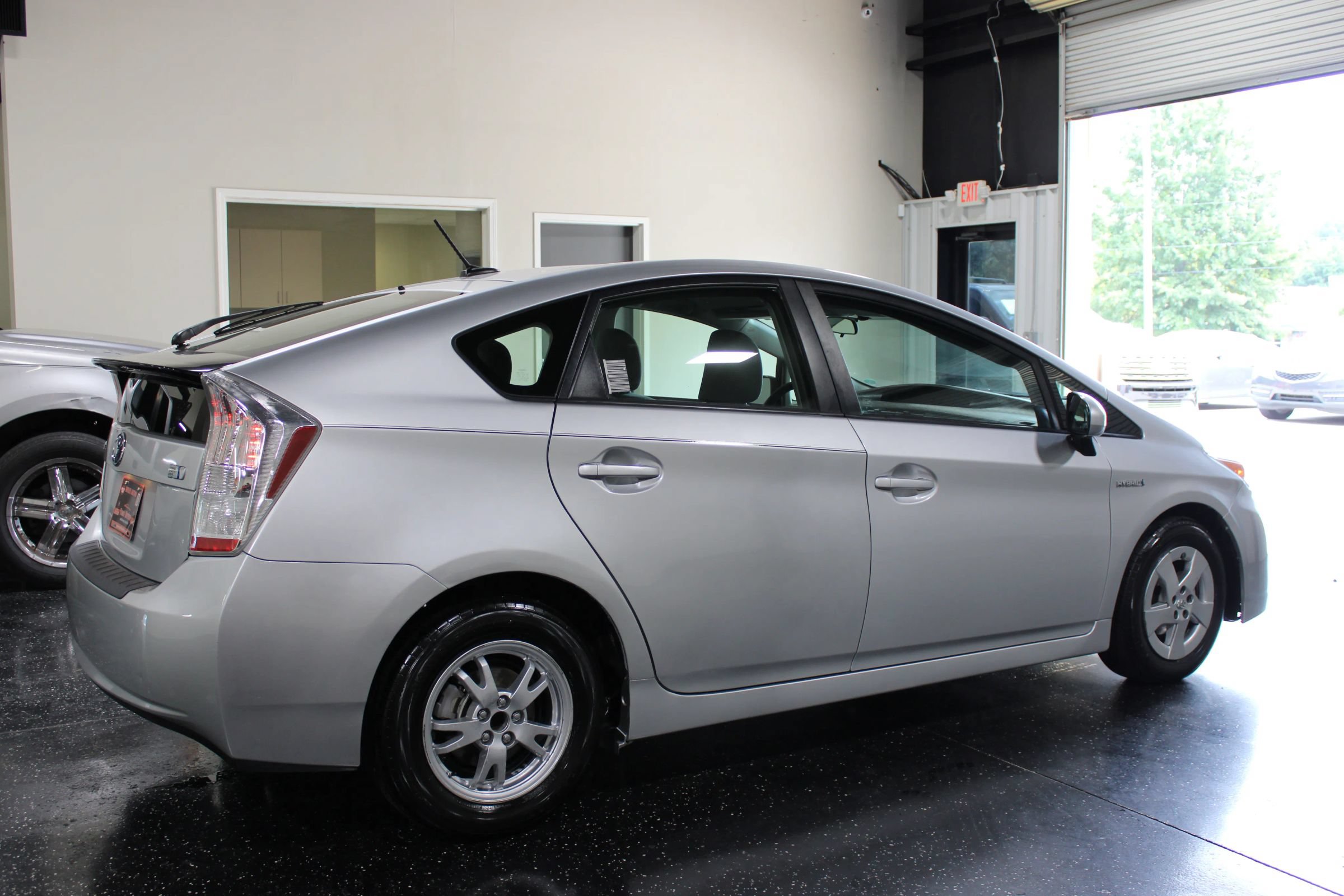 Used 2011 Toyota Prius Two FWD image 3