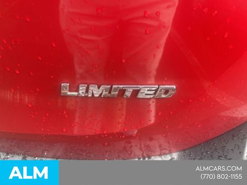 Used 2015 Toyota RAV4 Limited w/ Technology Package FWD image 7