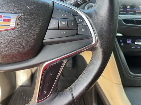 Used 2018 Cadillac XT5 Premium Luxury w/ Driver Assist Package image 20