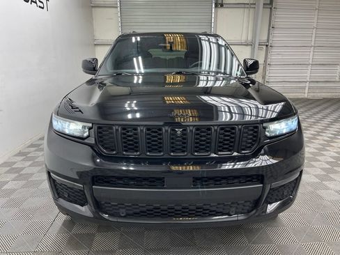 Used 2024 Jeep Grand Cherokee L Limited w/ Luxury Tech Group II AWD/4WD image 10
