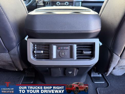 Used 2023 Ford F250 Lariat w/ Lariat Ultimate Package image 32