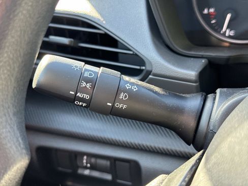 Certified 2025 Subaru Crosstrek 2.0i Premium w/ Crosstrek Mirror Package image 29