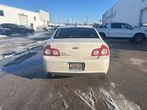 Used 2010 Chevrolet Malibu LTZ image 4
