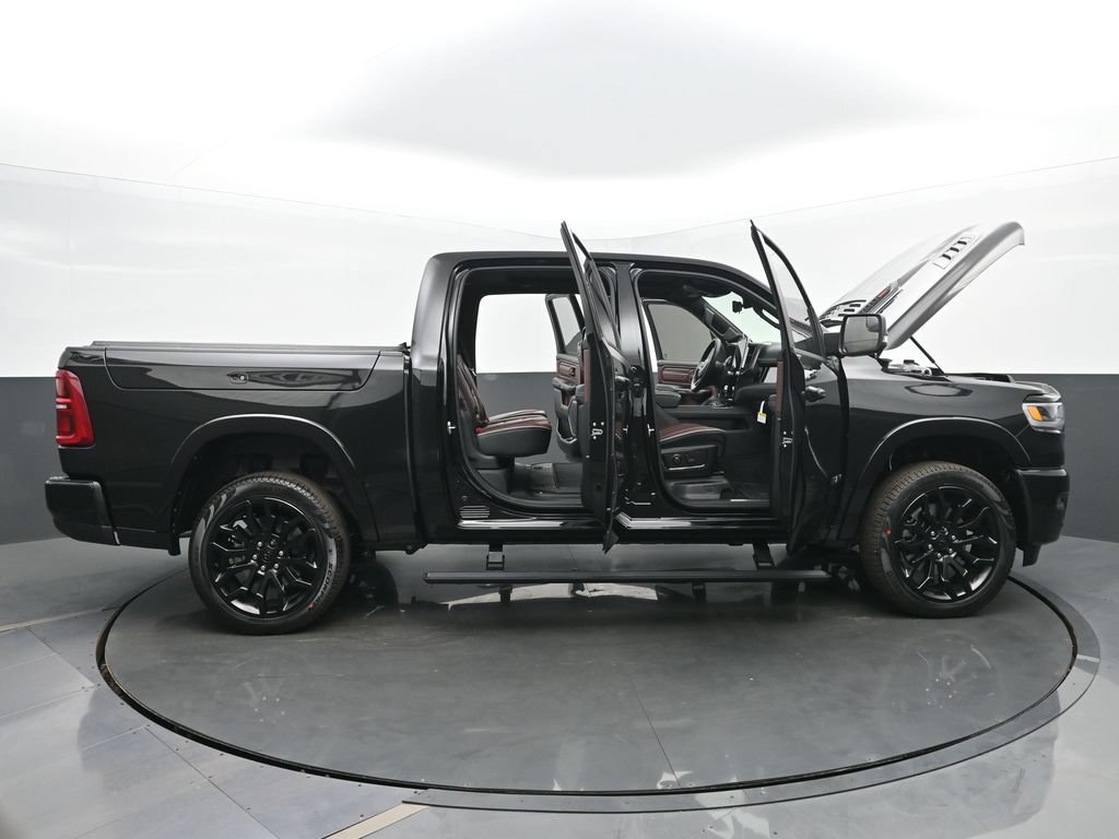 Used 2025 RAM 1500 Limited AWD/4WD image 62