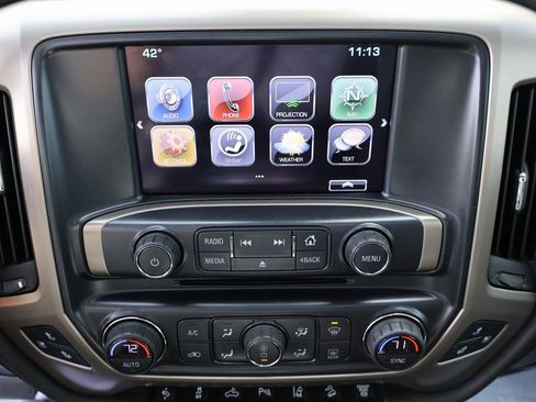 Used 2018 GMC Sierra 2500 Denali w/ Duramax Plus Package image 19