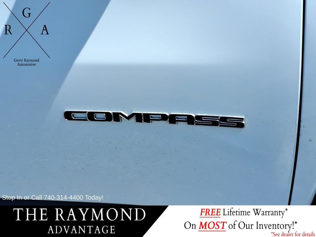 Used 2026 Jeep Compass Limited AWD/4WD image 25