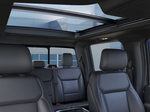 New 2025 Ford F150 XLT w/ Equipment Group 303A High image 22