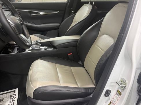 Used 2025 INFINITI QX55 Luxe w/ Cargo Package AWD/4WD image 9