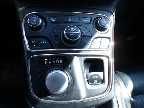 Used 2015 Chrysler 200 C w/ Navigation & Sound Group I AWD/4WD image 20