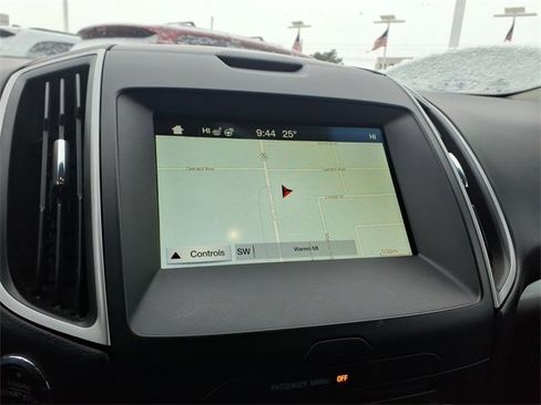 Used 2017 Ford Edge SEL w/ Canadian Touring Package image 17