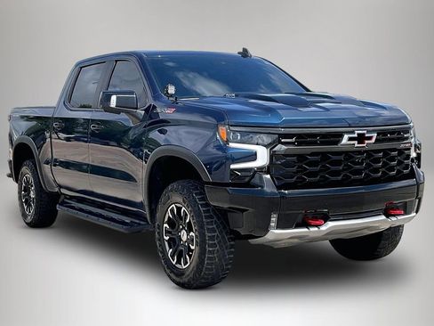 Used 2022 Chevrolet Silverado 1500 ZR2 w/ Technology Package image 1
