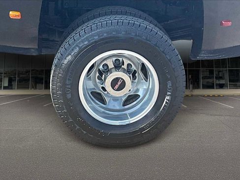 Used 2015 GMC Sierra 3500 Denali image 35