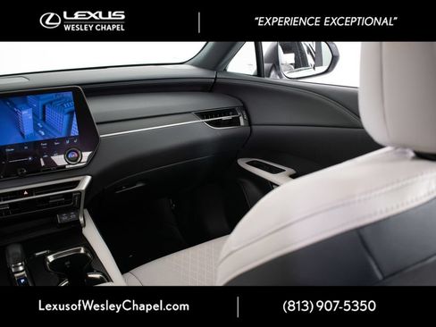 Used 2024 Lexus RX 350 Premium Plus w/ Convenience Package FWD image 31