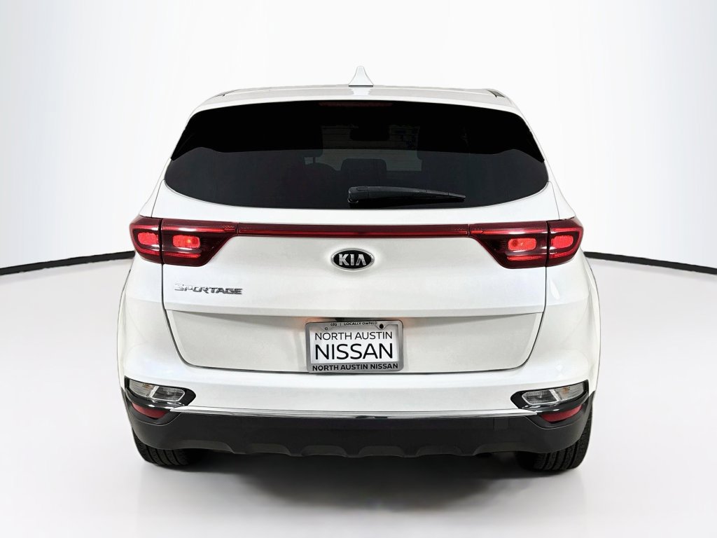 Used 2022 Kia Sportage LX FWD image 6