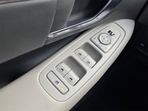 Certified 2023 Hyundai Sonata SEL w/ Convenience Package image 29