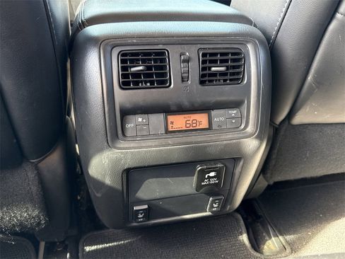 Used 2017 Nissan Pathfinder SL w/ SL Tech Package image 25