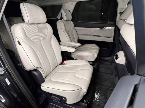 Used 2025 Hyundai Palisade Calligraphy AWD/4WD image 23