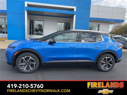 New 2026 Chevrolet Equinox EV LT image 6