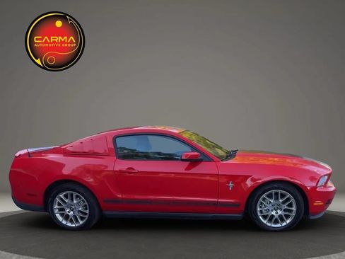 Used 2012 Ford Mustang Premium RWD image 8