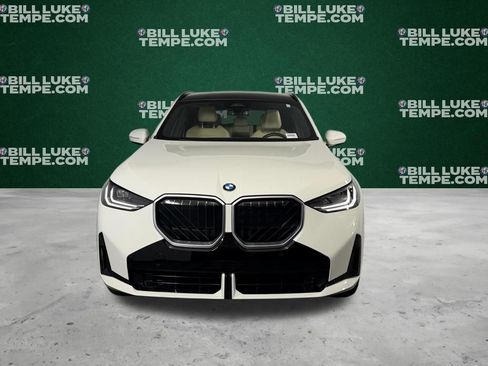 Used 2025 BMW X3 xDrive30i w/ M Sport Package AWD/4WD image 4