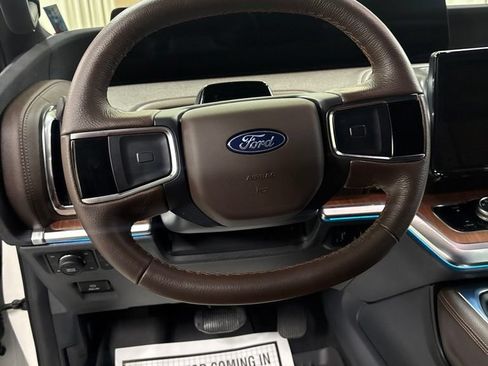 Used 2026 Ford Expedition King Ranch AWD/4WD image 15