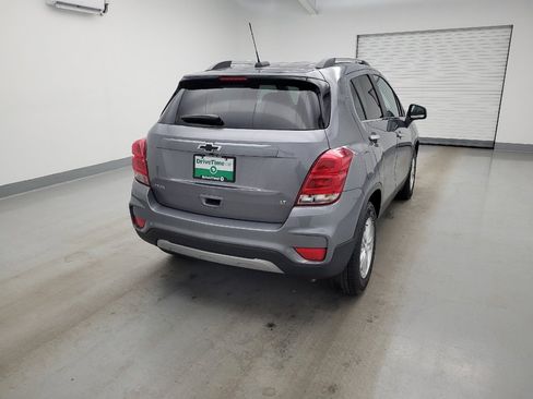 Used 2020 Chevrolet Trax LT w/ LT Convenience Package FWD image 7