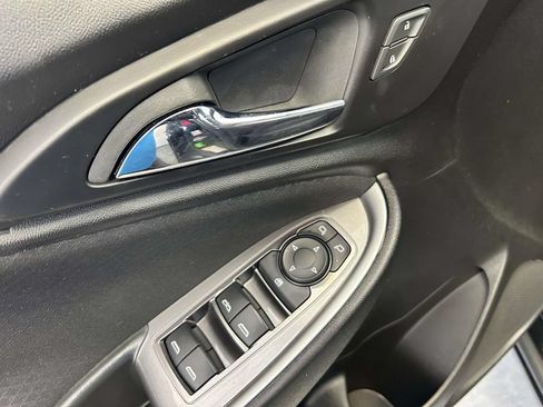 Used 2024 Chevrolet Malibu LT FWD image 17