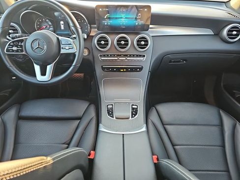 Used 2022 Mercedes-Benz GLC 300 4MATIC image 21