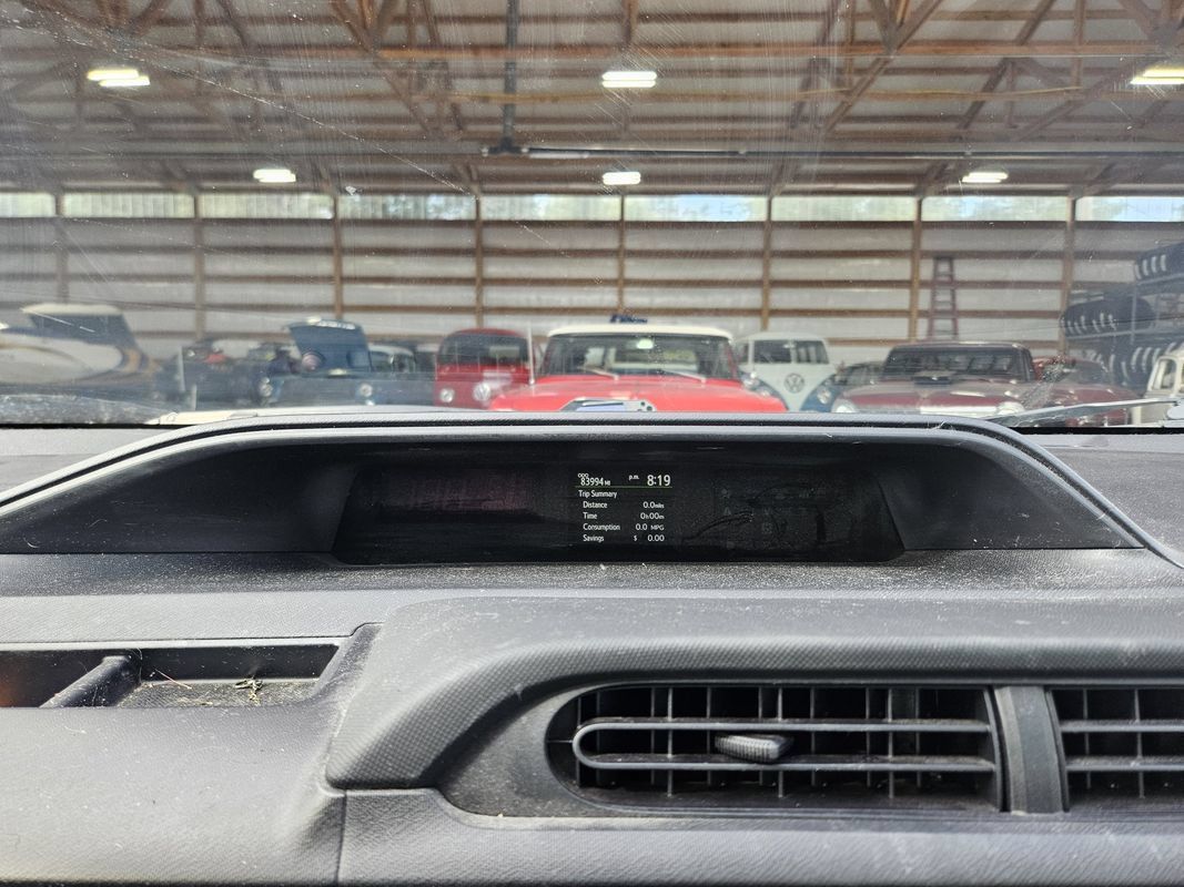 Used 2015 Toyota Prius C One FWD image 15