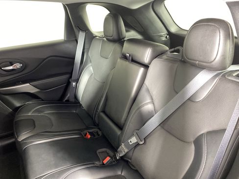 Used 2022 Jeep Cherokee Latitude Lux image 33