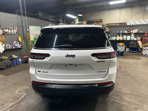 Used 2021 Jeep Grand Cherokee L Laredo w/ Luxury Tech Group I image 6