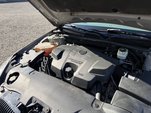 Used 2007 Buick Lucerne CXL w/ Luxury Package image 9