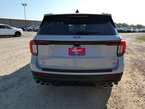 New 2027 Ford Explorer ST AWD/4WD image 5