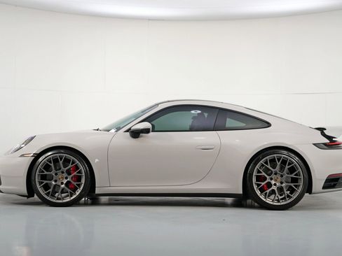Used 2023 Porsche 911 Carrera S w/ Sport Package image 9