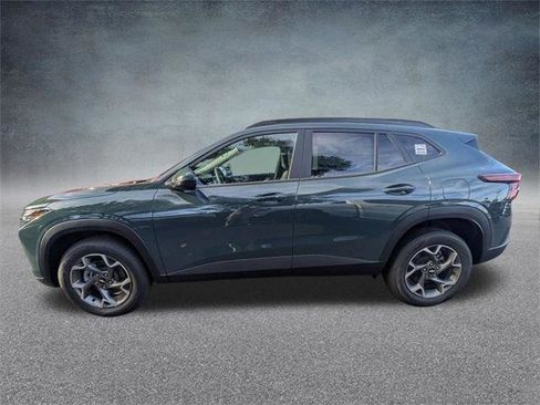 New 2026 Chevrolet Trax LT w/ Driver Confidence Package image 7