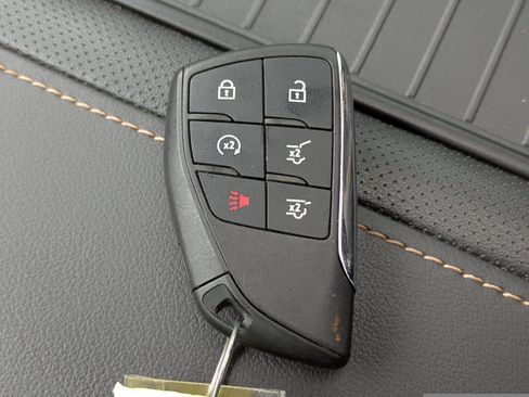 Used 2021 GMC Yukon XL AT4 w/ AT4 Premium Package image 35