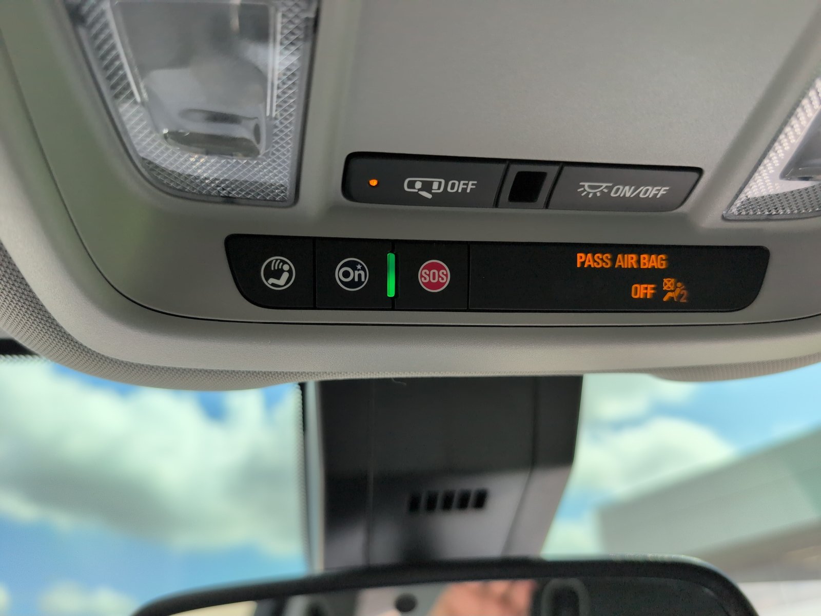 Used 2024 GMC Terrain SLE w/ Driver Convenience Package FWD image 38