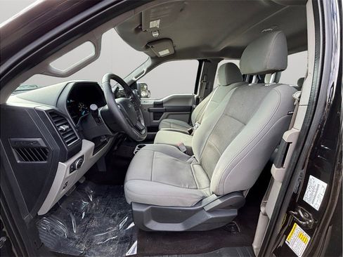 Used 2016 Ford F150 XL w/ Equipment Group 101A Mid image 2