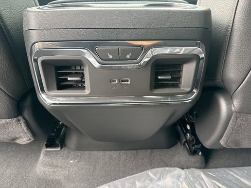New 2026 GMC Sierra 1500 Denali AWD/4WD image 22