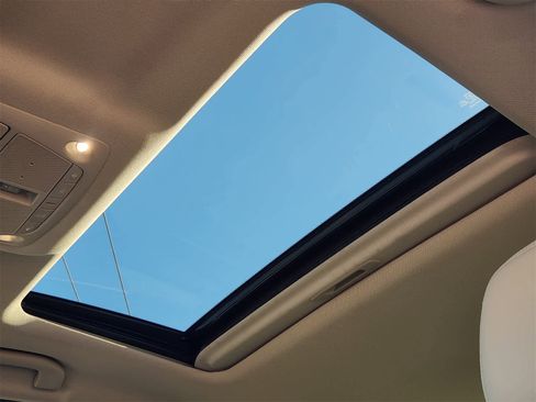 Used 2017 INFINITI Q50 Red Sport 400 image 24