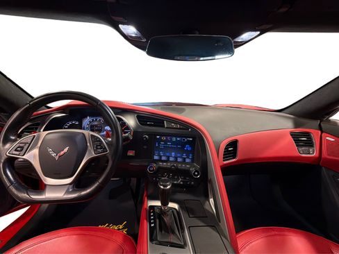Used 2019 Chevrolet Corvette Stingray Convertible RWD image 39