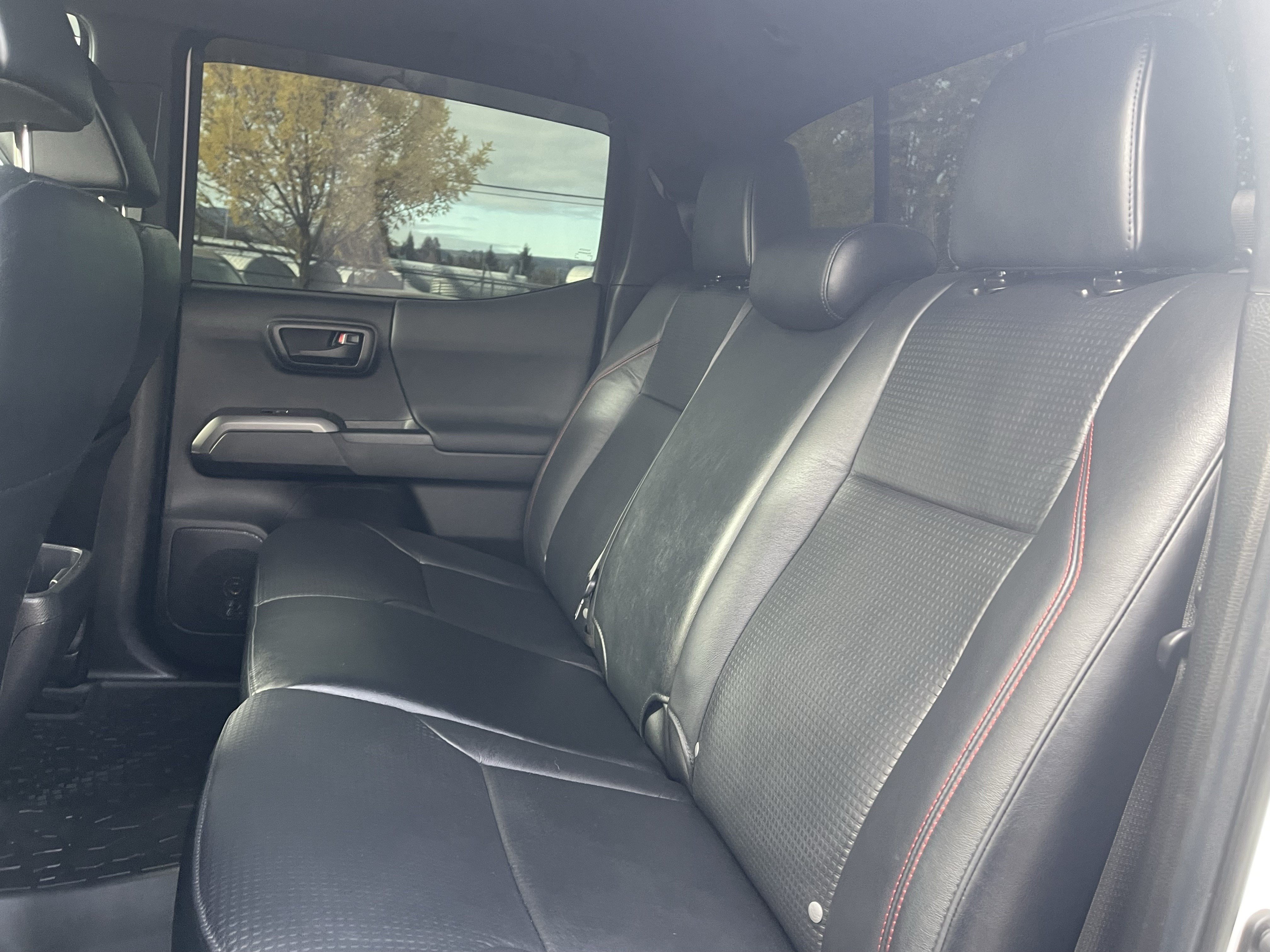 Used 2023 Toyota Tacoma TRD Pro AWD/4WD image 17