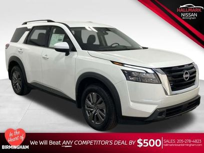 New 2025 Nissan Pathfinder SV
