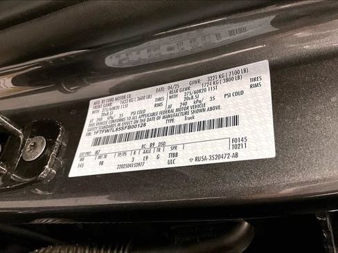 Used 2025 Ford F150 Platinum AWD/4WD image 42